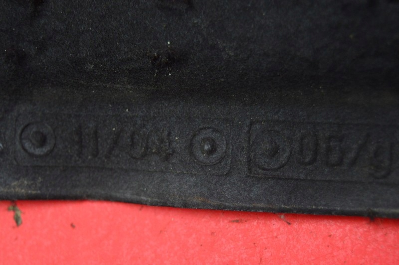 фото №10, Шумоізоляція підкрилок мат капот 51417089260 bmw e90 e91 2.5i 218 km 04-10