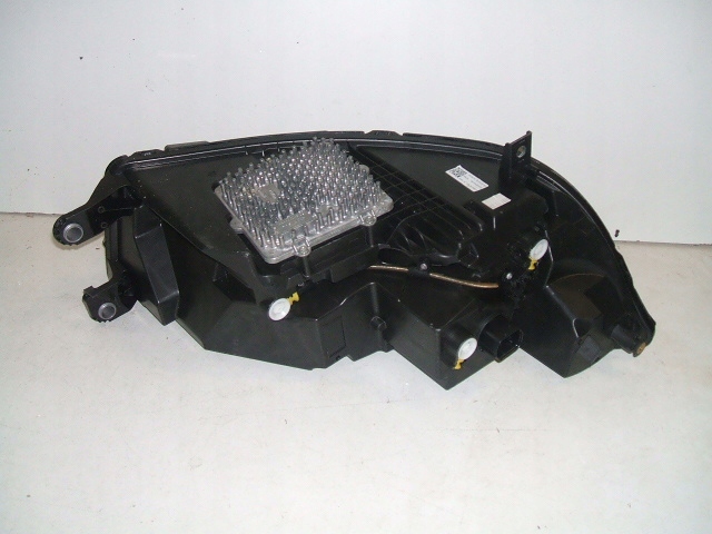 фото №12, Jaguar i-pace x590 лампа правая левая full led high rt