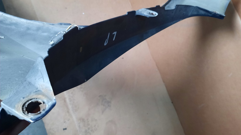 фото №9, Крила перед лівий peugeot 307 03r