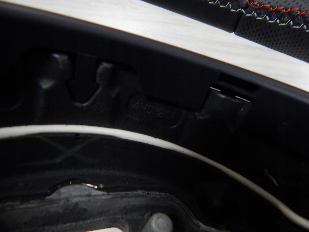 фото №11, Audi a1 8x - повітропровід nowa шкіра sport