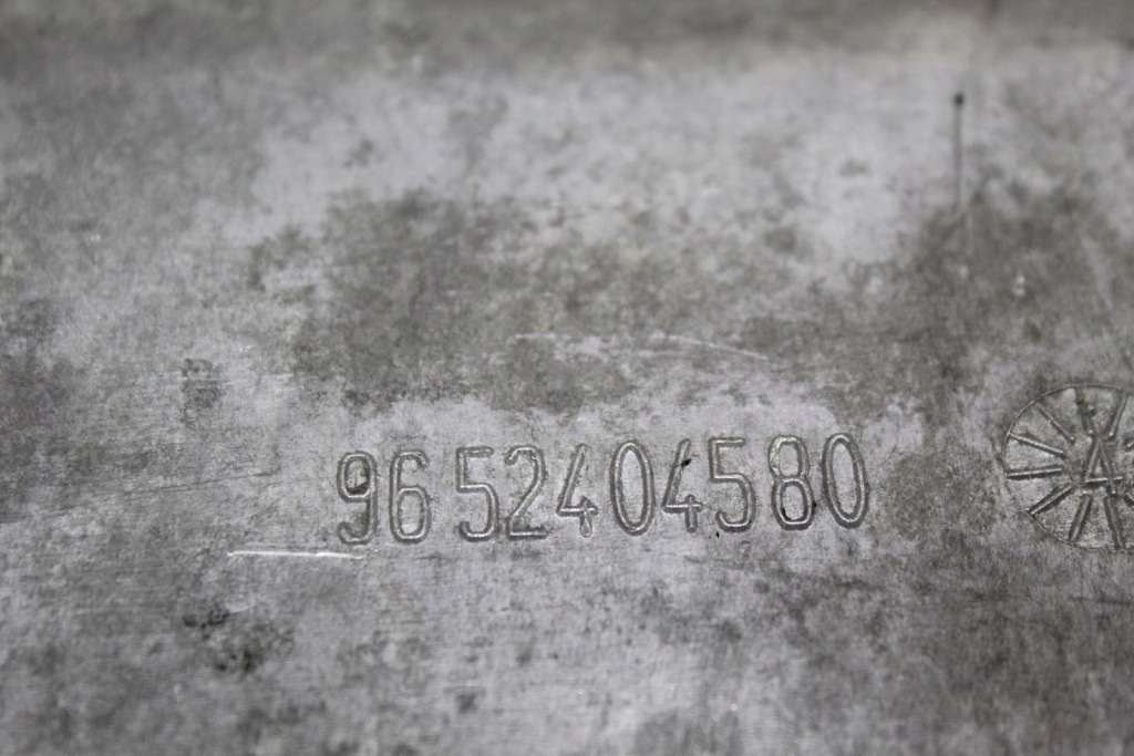 Купить Поддон масляная масла ford kuga mk1 peugeot 2.0 hdi d4204t 10dys 9652404580