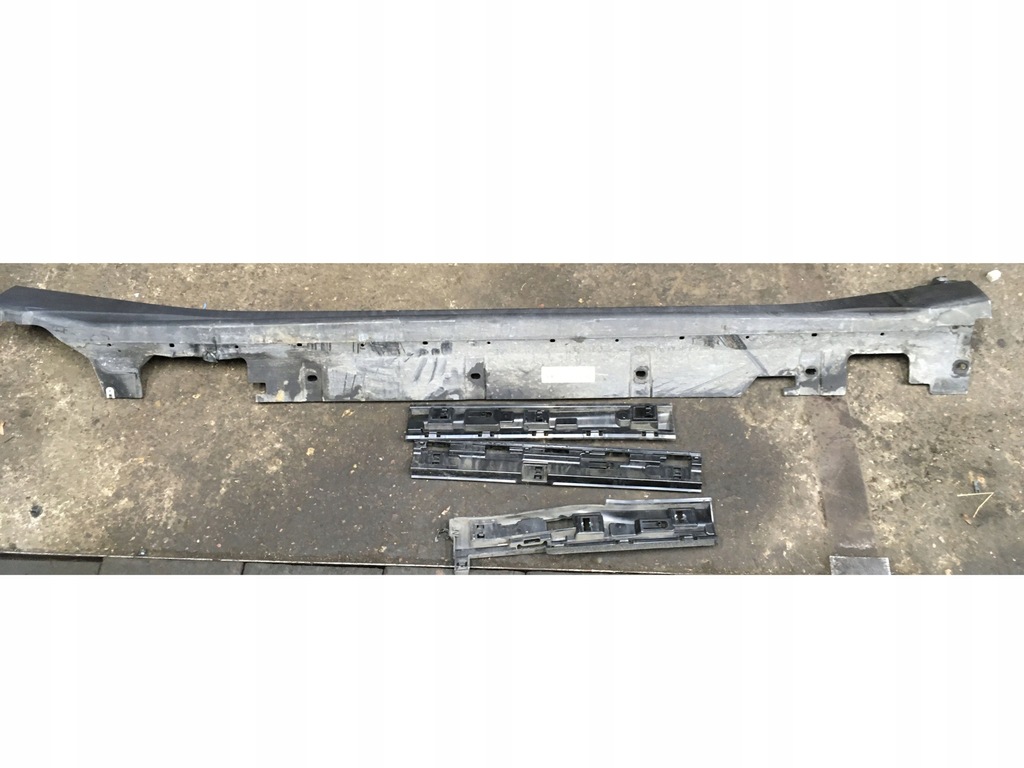 фото №1, Порог правый направляющие bmw x1 f48