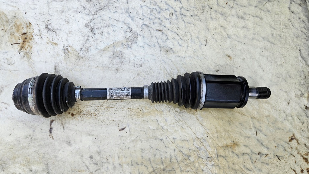 фото №1, Bmw 4 g22 привідний вал 8682367-02