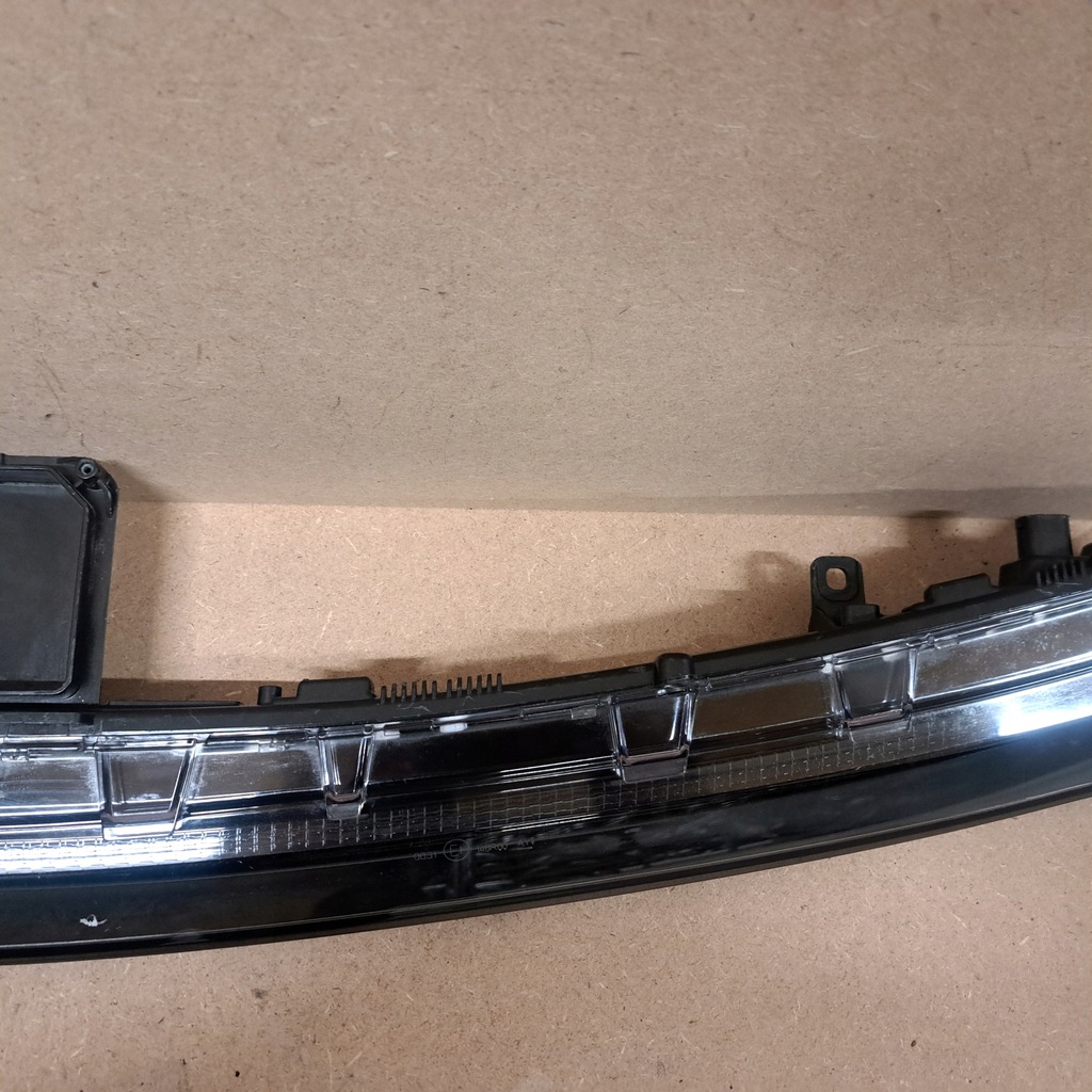 фото №6, Mercedes eqs w297 лампа накладка молдинг перед led a2979064700