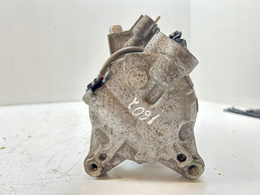 2016 bmw 4 f32 f33 компрессор кондиционера 933083102 Киев