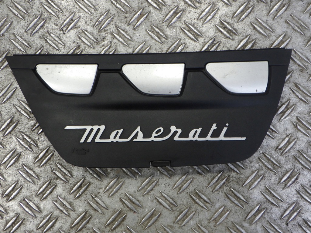 фото №1, Maserati levante крышка заглушка заливной масла