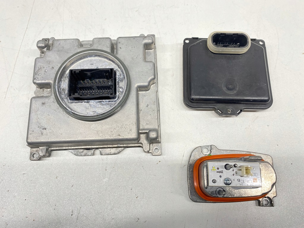 фото №1, Преобразователь matrix модуль лампы led audi a3 rs3 8v