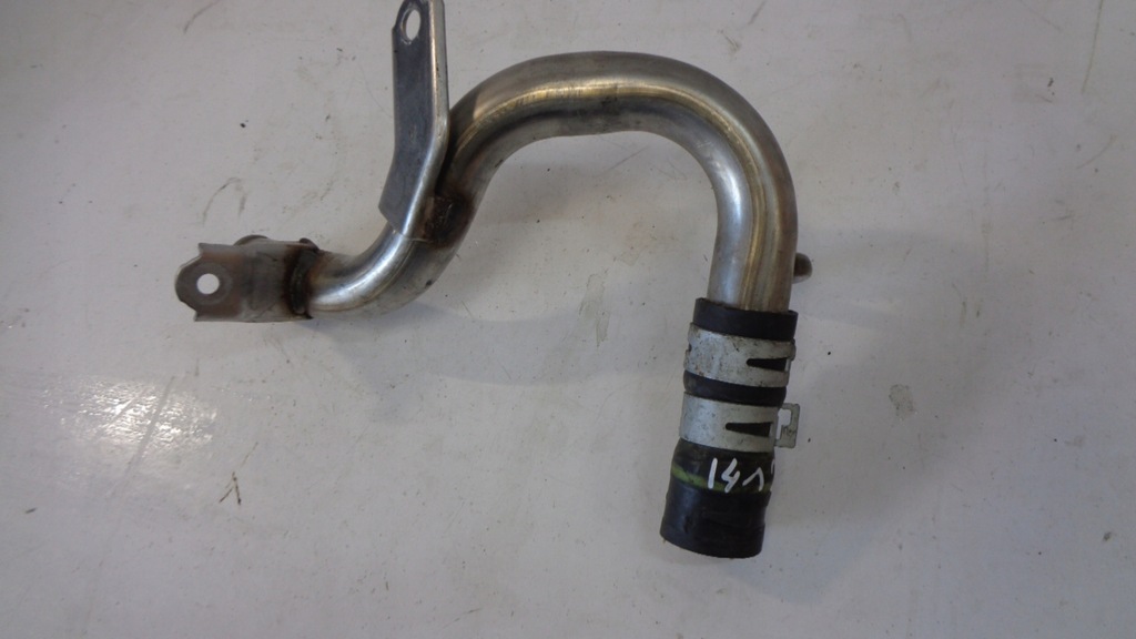 фото №1, Toyota auris ii гибрид трубка wody