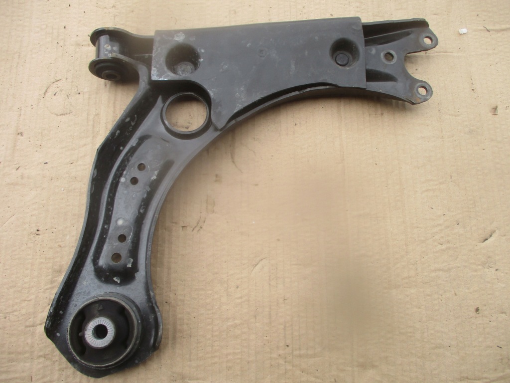 фото №7, Рычаг левый 2q0407151c vw polo 2g vi