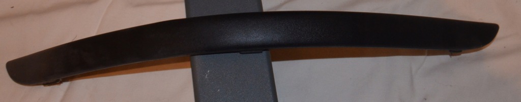 Купити Ford focus mk1 молдинг бампера ліва