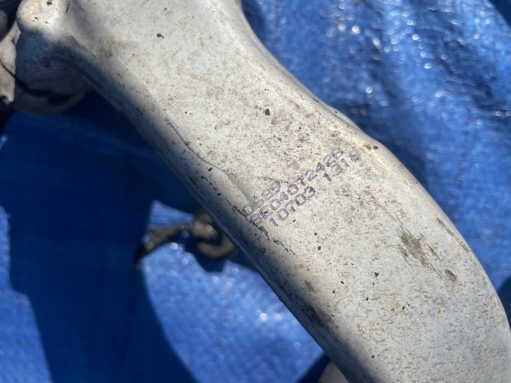 фото №5, Audi a4 b6 b7 рычаги поворотный кулак рычаг ступица правая 8e0407242b