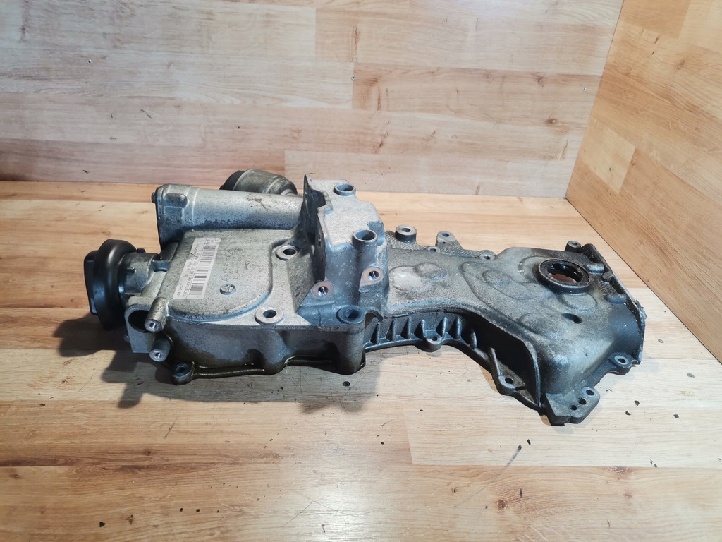 фото №11, Корпус распределительного вала audi vw 1.6 fsi 03c109211e