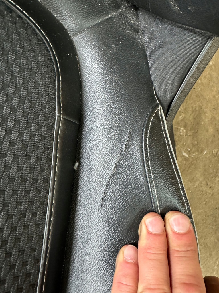 фото №6, Сидіння сидіння заднє сидіння обшивки renault megane iv hb комплект