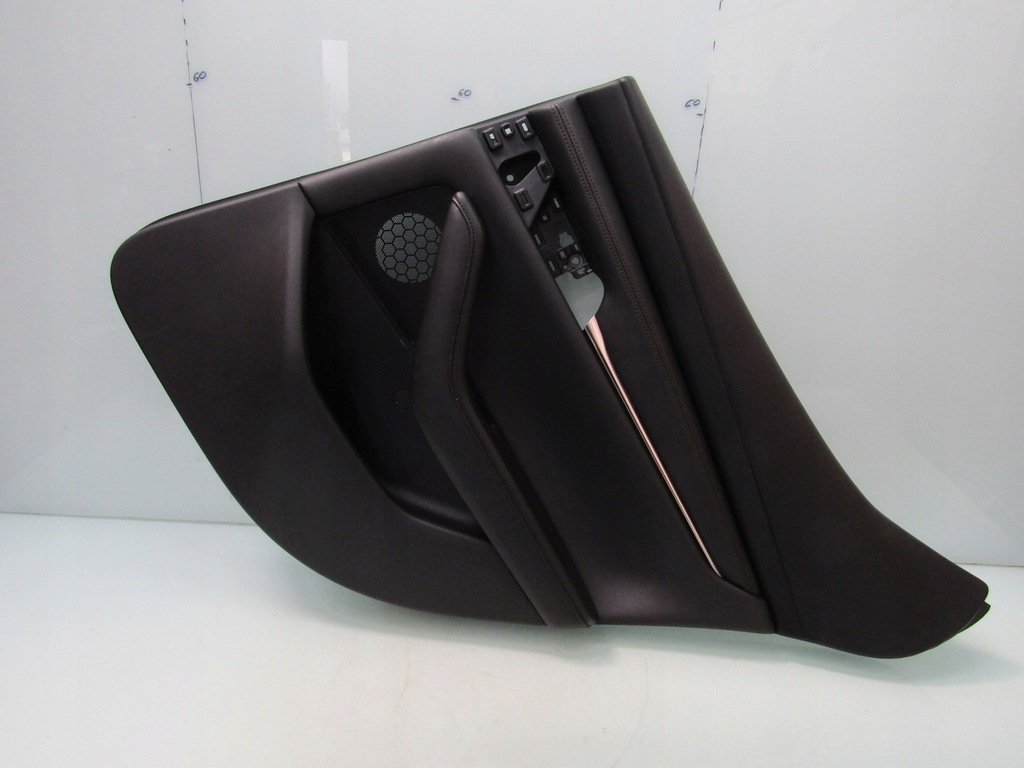 фото №1, Mazda 3 bp iv 20r обшивка дверь правый задний задняя