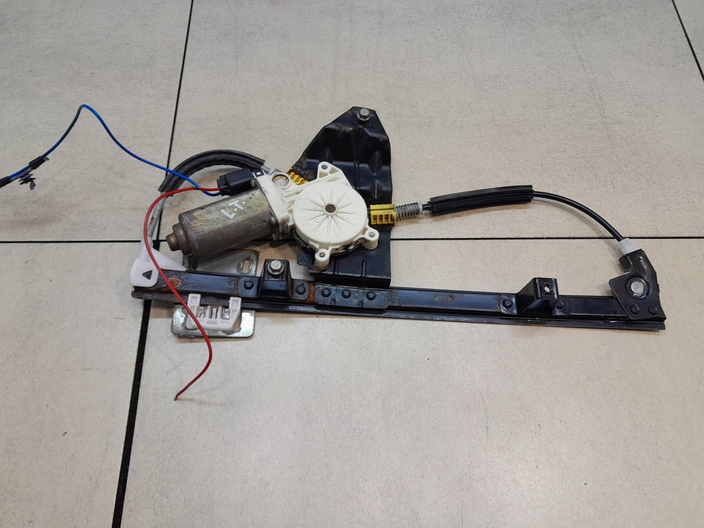 фото №1, Підйомник скло лівий задня freelander i 1.8