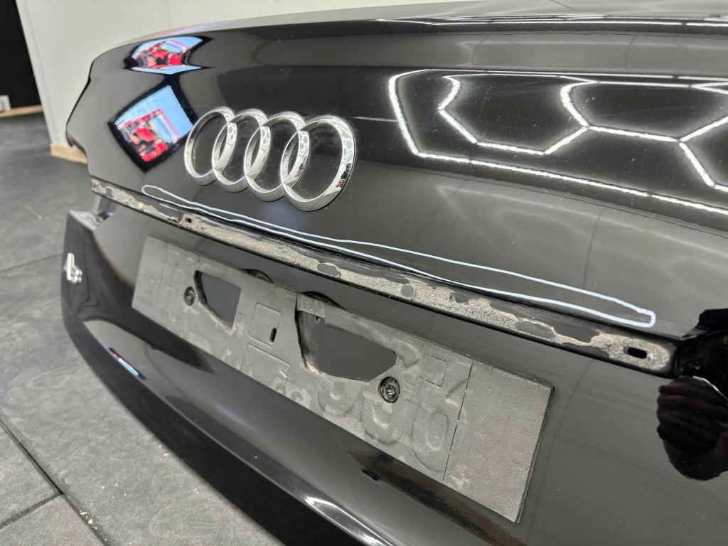 фото №12, Audi a6 c8 sedan кришка багажника багажника задня задня