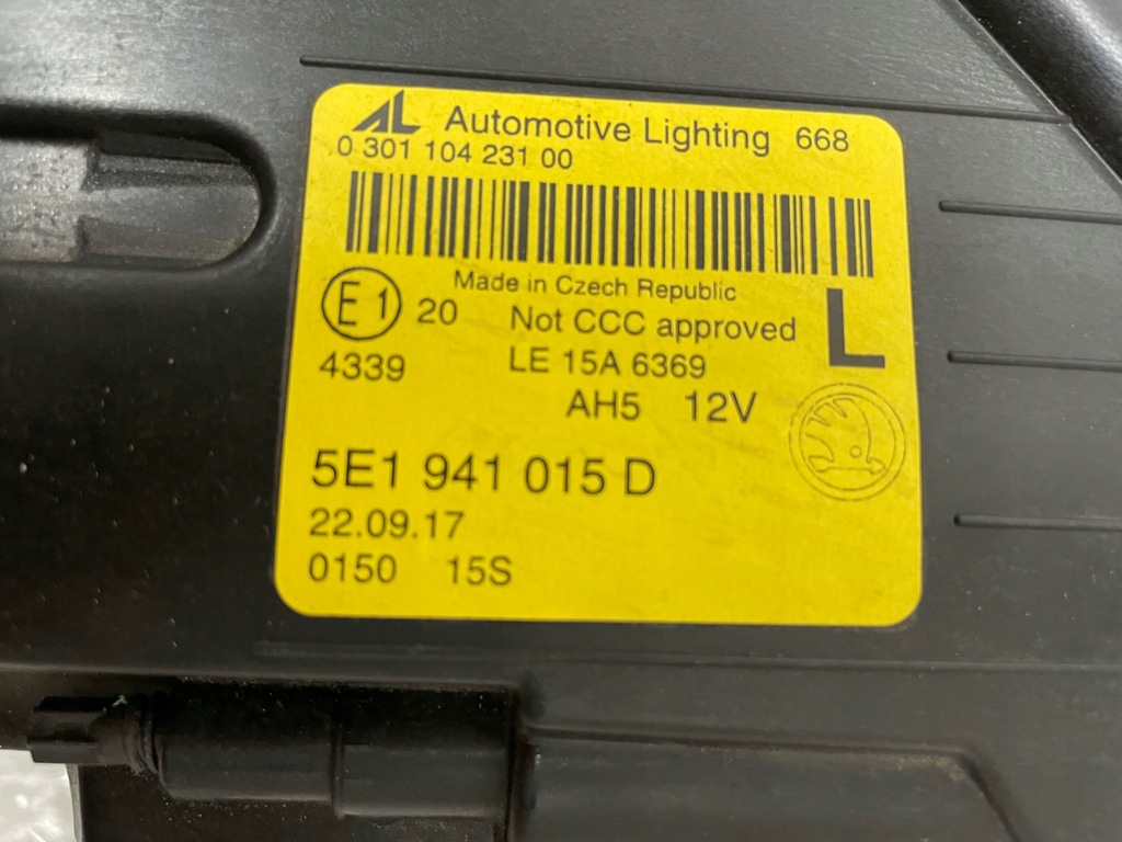 фото №8, Skoda оригинальный номер 5e1941015d лампа передняя l