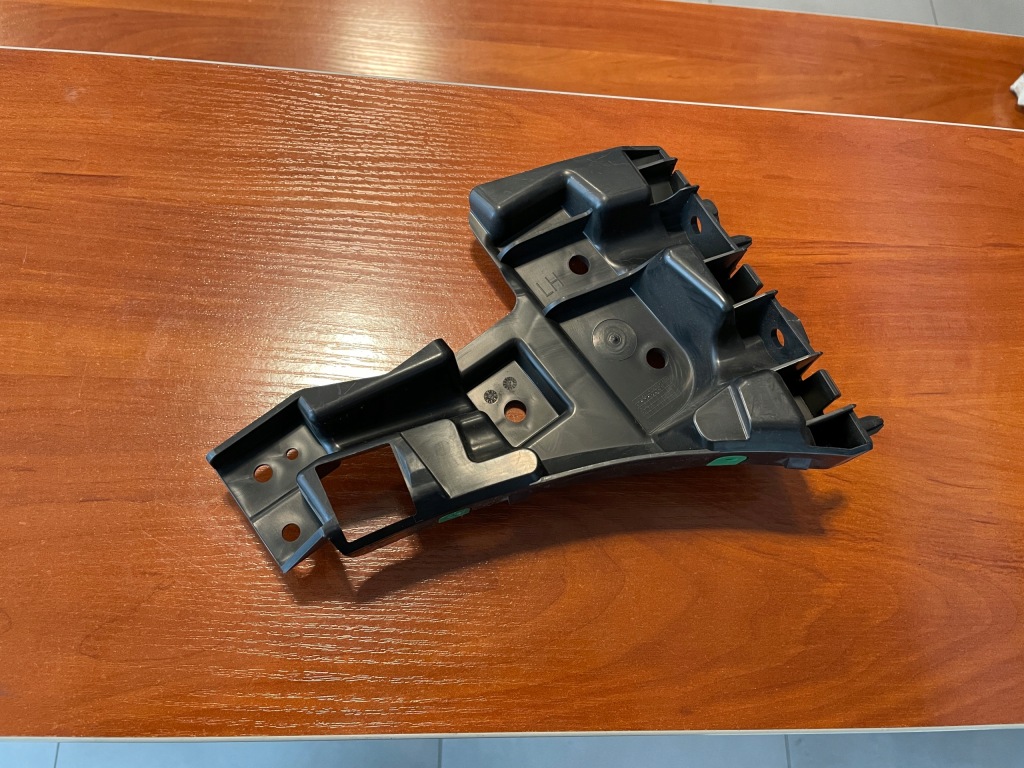 фото №1, Направляющая бампера volvo s60 v60 lift левый