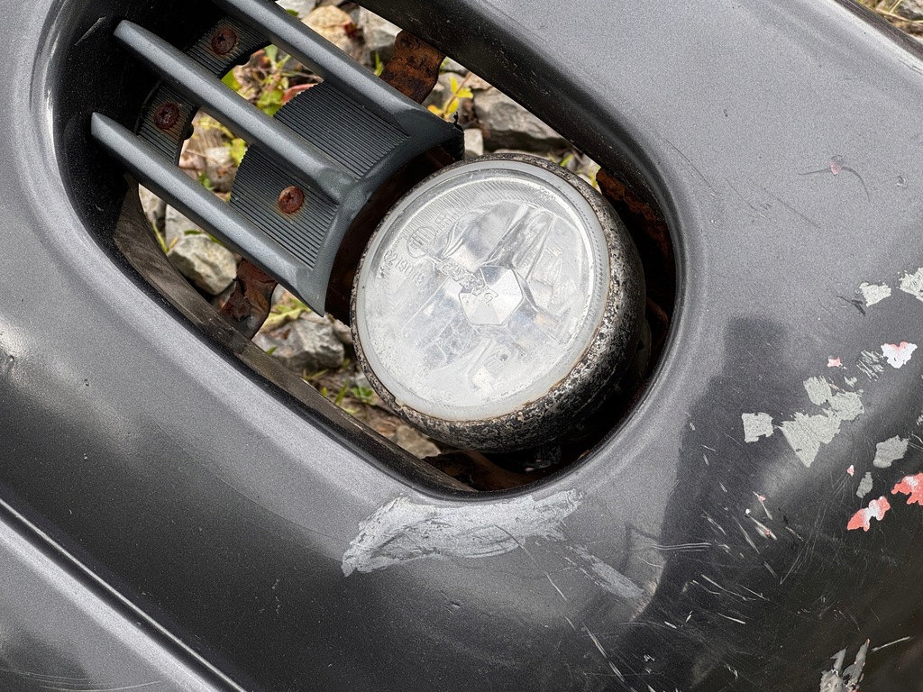 фото №8, Бампер передний mitsubishi pajero iii lift sport 2001- оригинальный номер mr478669