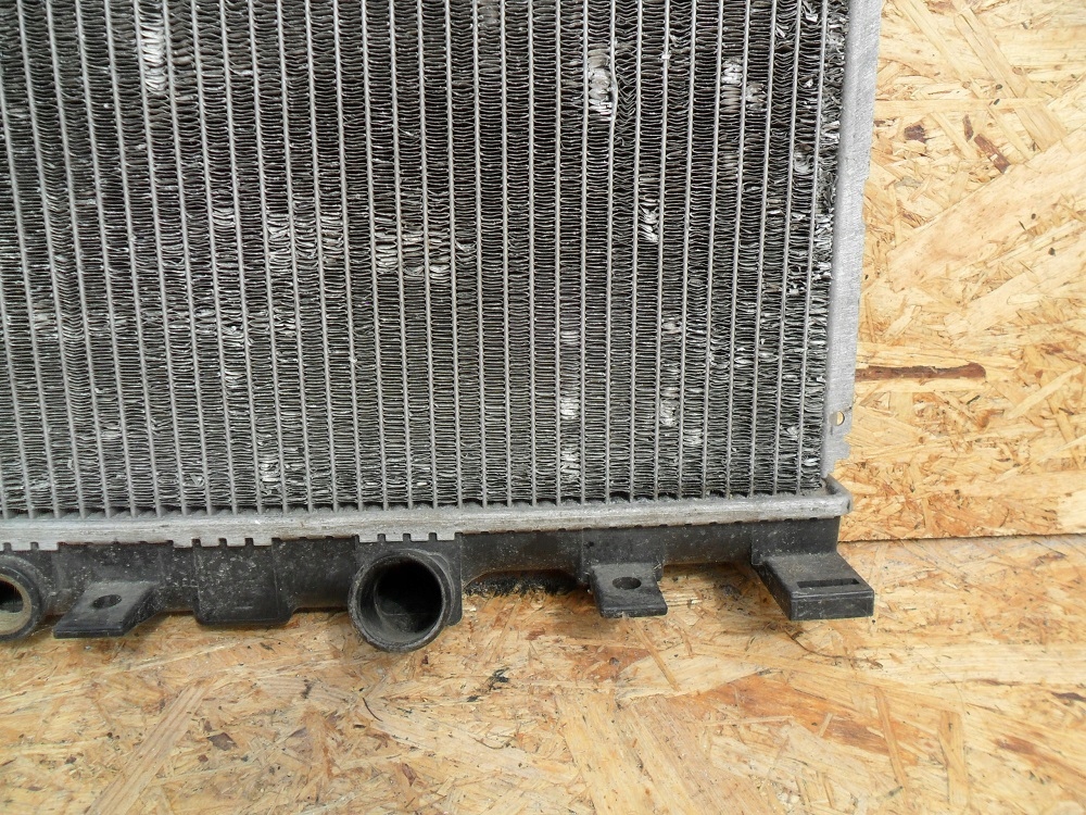 Honda crv 16v 2001 2002 2003 2004 радіатор води Недорого