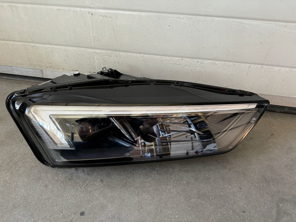 фото №1, Audi r8 4s0 full led правая лампа usa