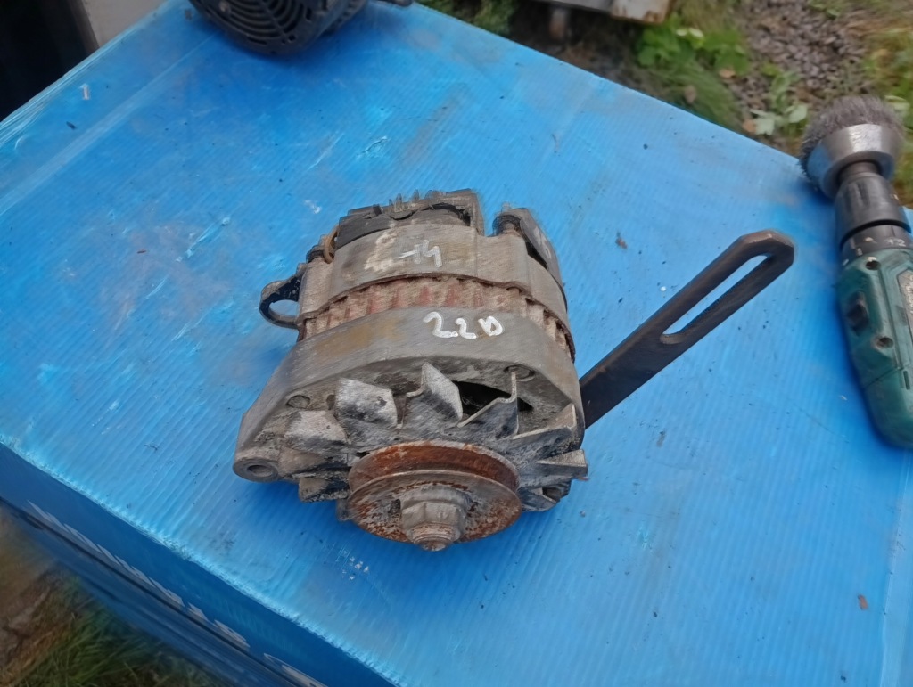 фото №1, Renault trafic i 2.2 генератор 2181727 a13n137 50a