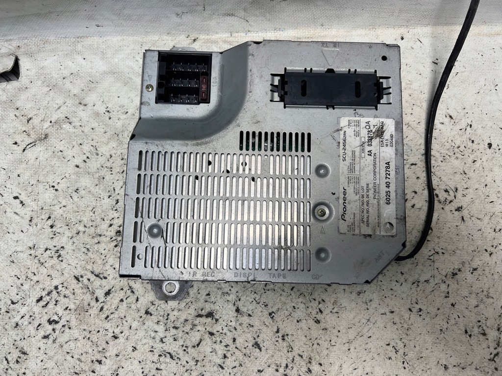 фото №2, Renault espace iii підсилювач радіо