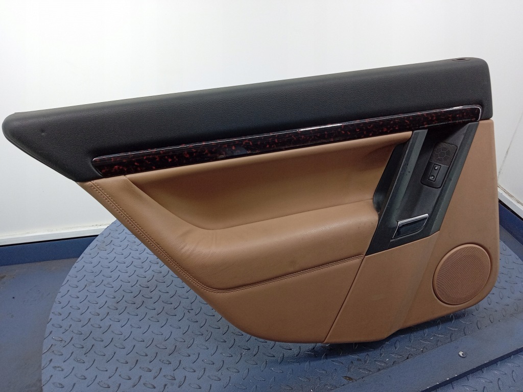 Vectra c універсал оббивка обшивка двері задній ліва Ціна