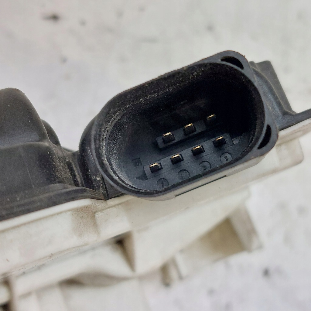 фото №5, Volkswagen vw scirocco 3 замок дверь левый перед 7pin 5n1837015a