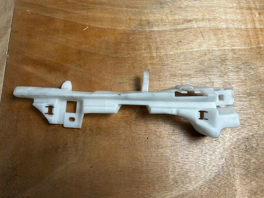 фото №1, Peugeot 2008 i направляющая кронштейн бампера задняя левый