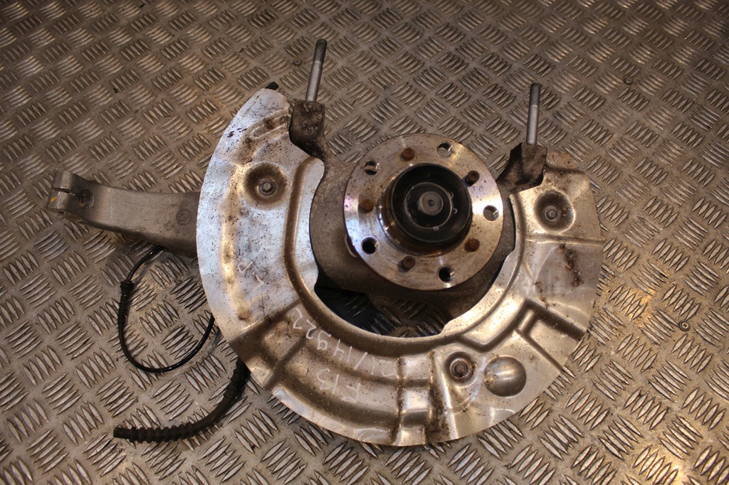 фото №1, Bmw m5 f10 m6 f12 ступица поворотный кулак перед 2284053