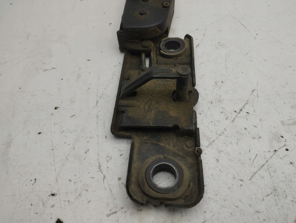 фото №8, Audi a6 s6 c6 4f 2007 замок кришки передньої / капот двигуна