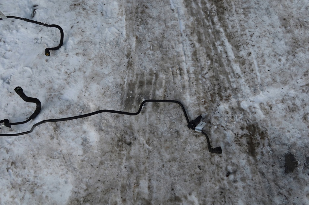 фото №4, Провода топливные clio v 175063361r