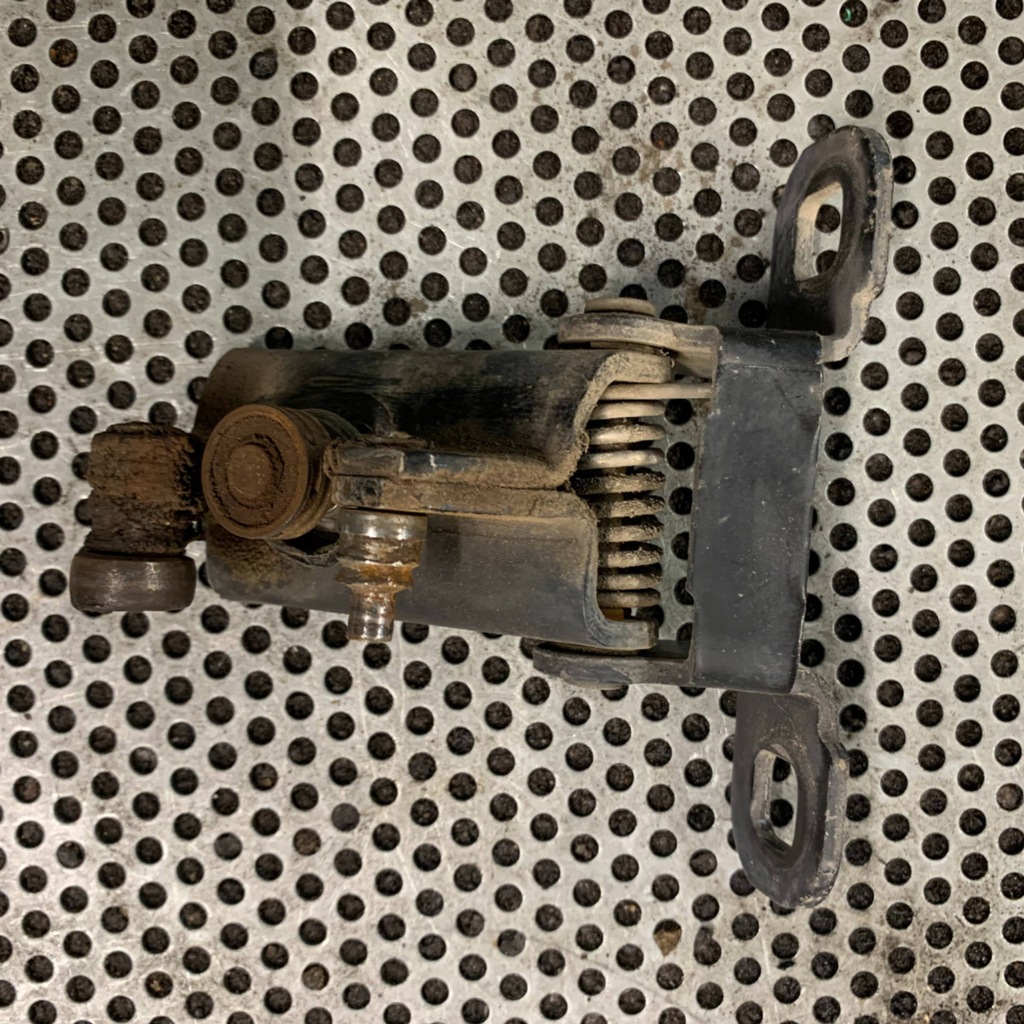 фото №1, Напрямна ролик двері бокових петля середній ford transit mk7