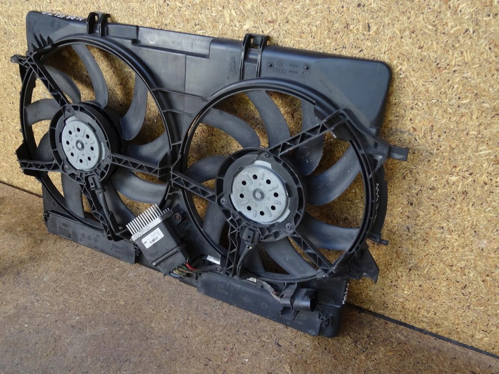 фото №10, Audi a4 b8 8k tdi lift 12-15 вентиляторы радиатора модуль 8k0121003m