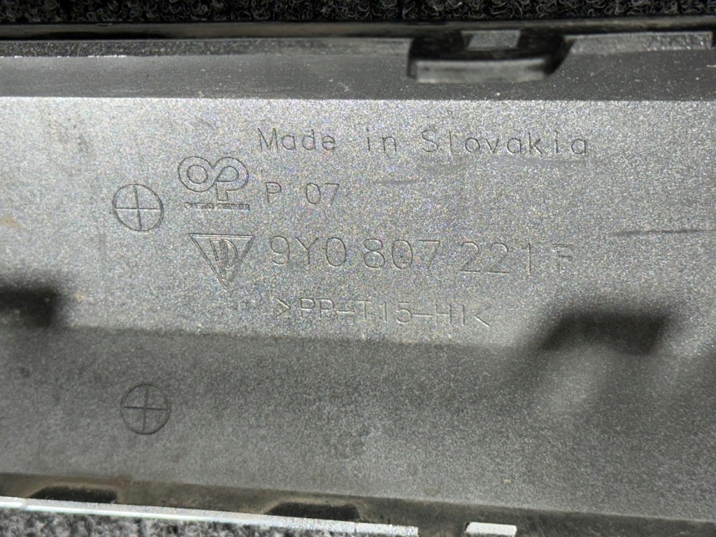 Porsche cayenne 9y0 9y gts turbo рестайлинг  24- бампер +решётка перед передний Киев