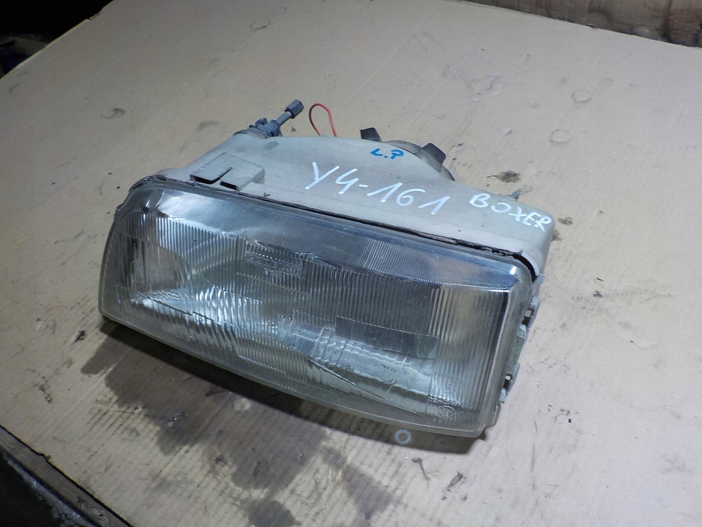 фото №1, Boxer лампа левый перед