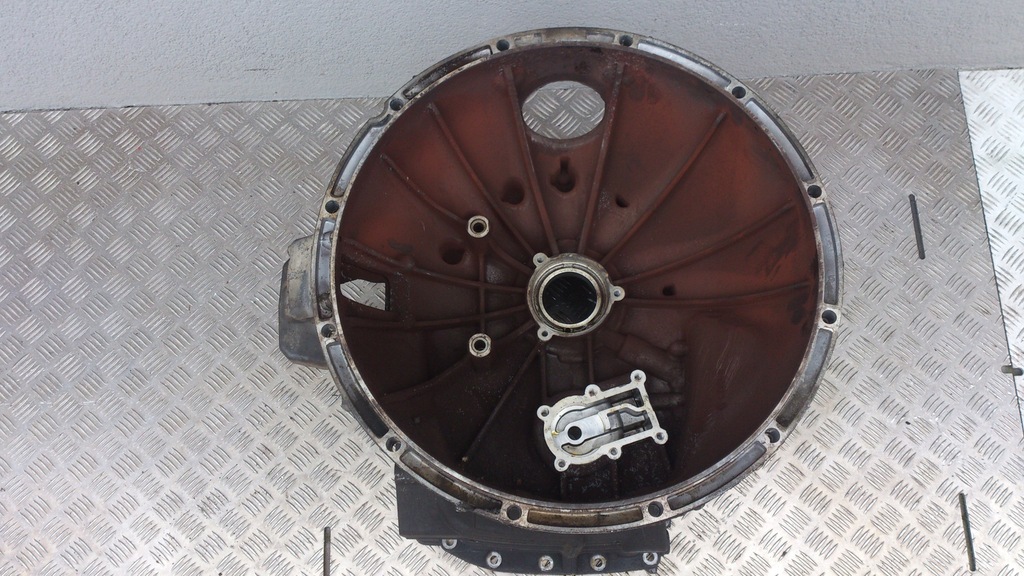 фото №7, Корпус коробки передач перед scania r grs 905