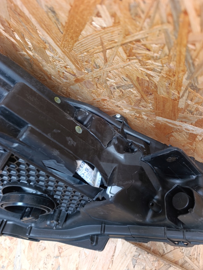 Фара левый lexus es vii 2018-2022 Недорого