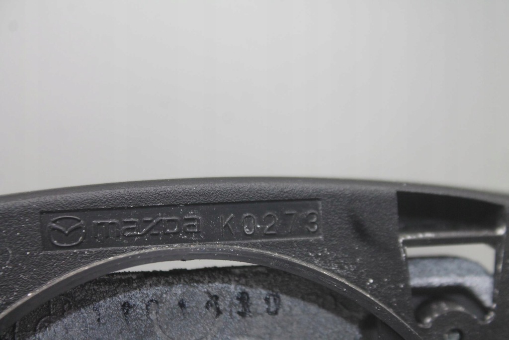 фото №11, Повітропровід шкіряний multi круїз-контроль czerwona нитка mazda 3 mps ii bl