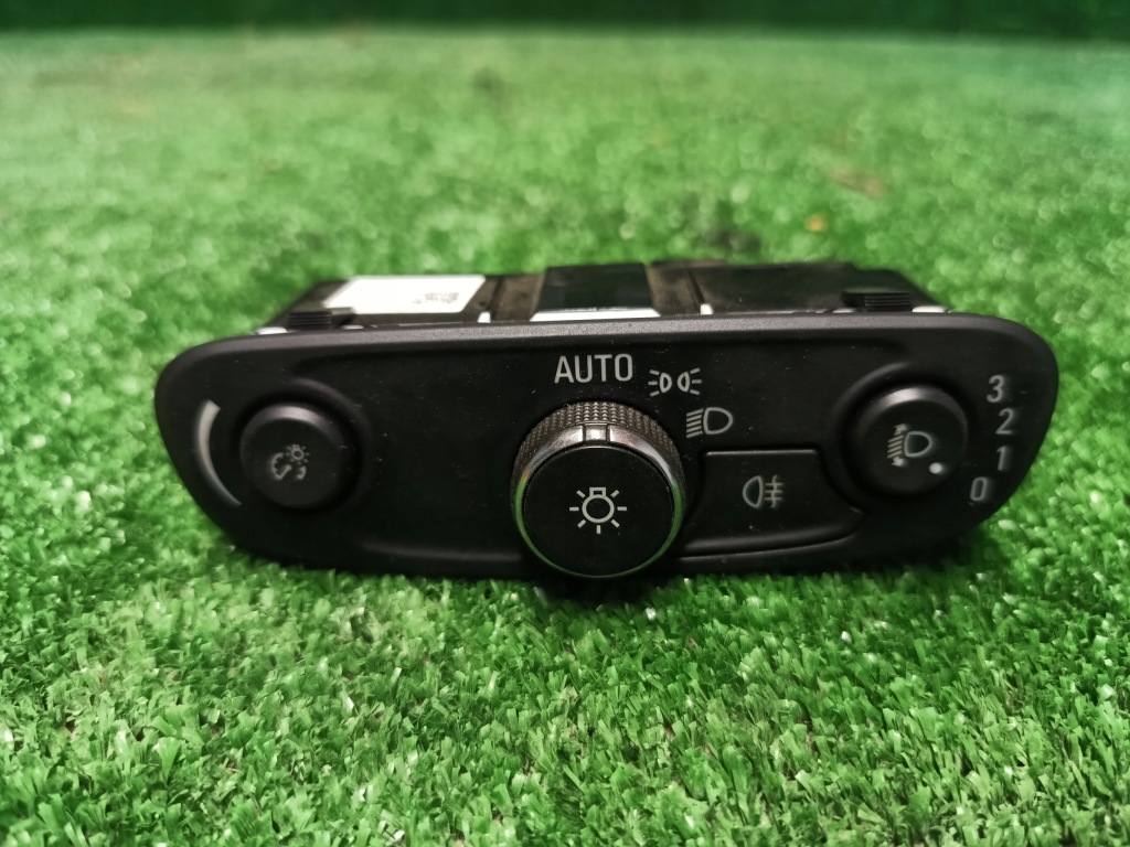 фото №1, Opel insignia b переключатель света 39121796