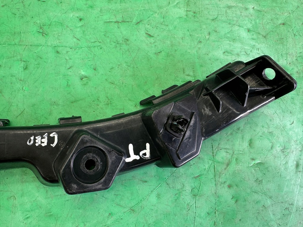 фото №8, Напрямна заднього бампера правий задній 86614-1h000 kia ceed i 1 06- hb 5 двері