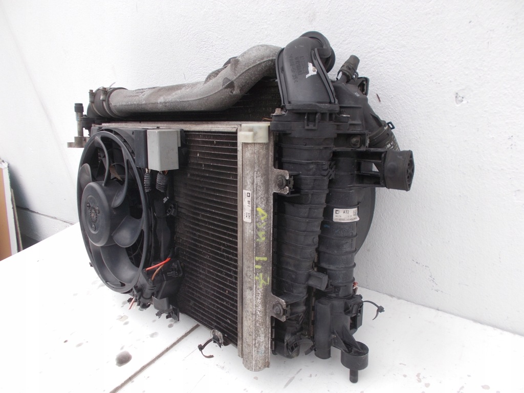 Интеркулер радиатор вентилятор astra h 3 3 1.9 Недорого