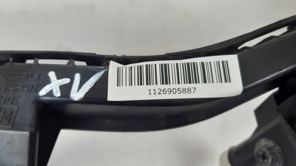 фото №8, Subaru xv i 11- направляющая лампы омыватель правый перед