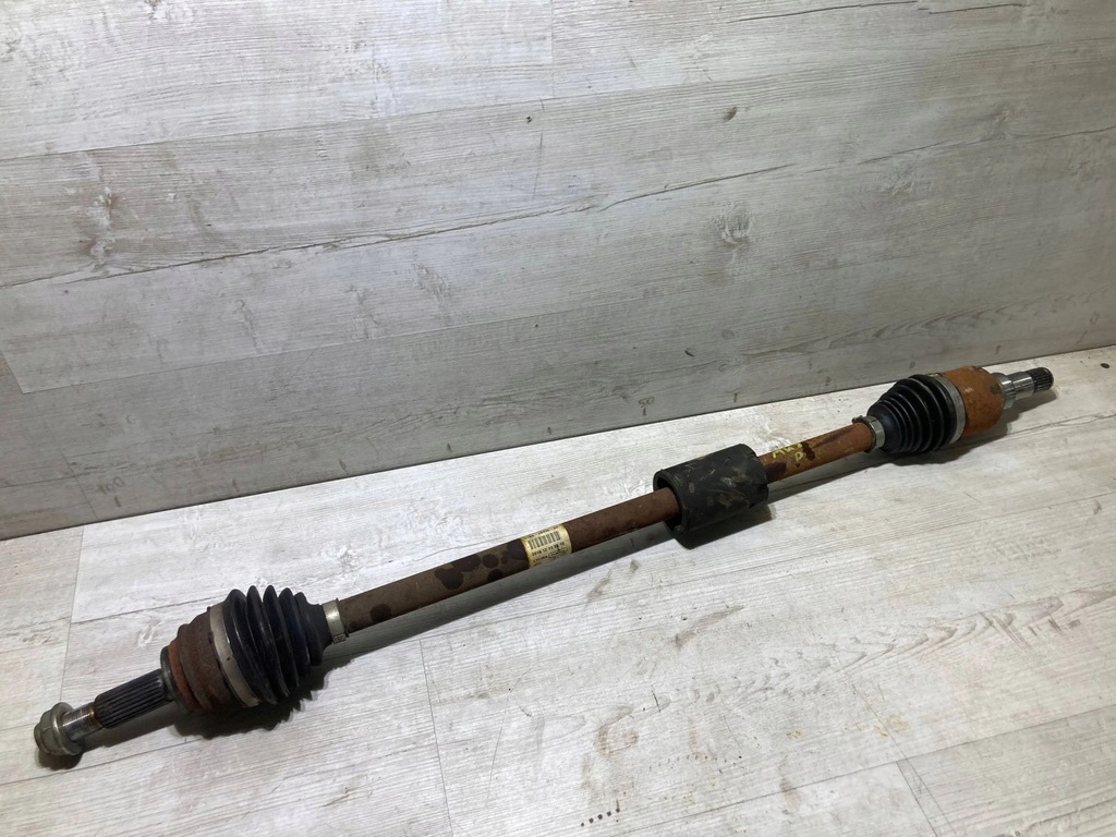 фото №1, Ford fiesta mk8 2019 привідний вал права 1.1