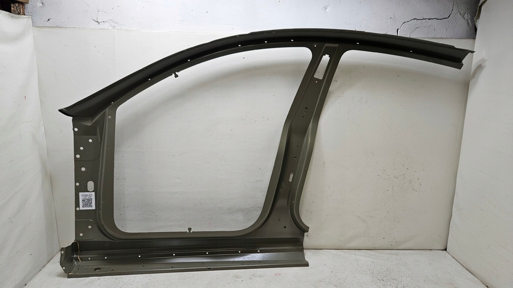 фото №7, Блок двигуна bok обшивка поріг правий tesla model y 1512000-sc-a nowe оригінал