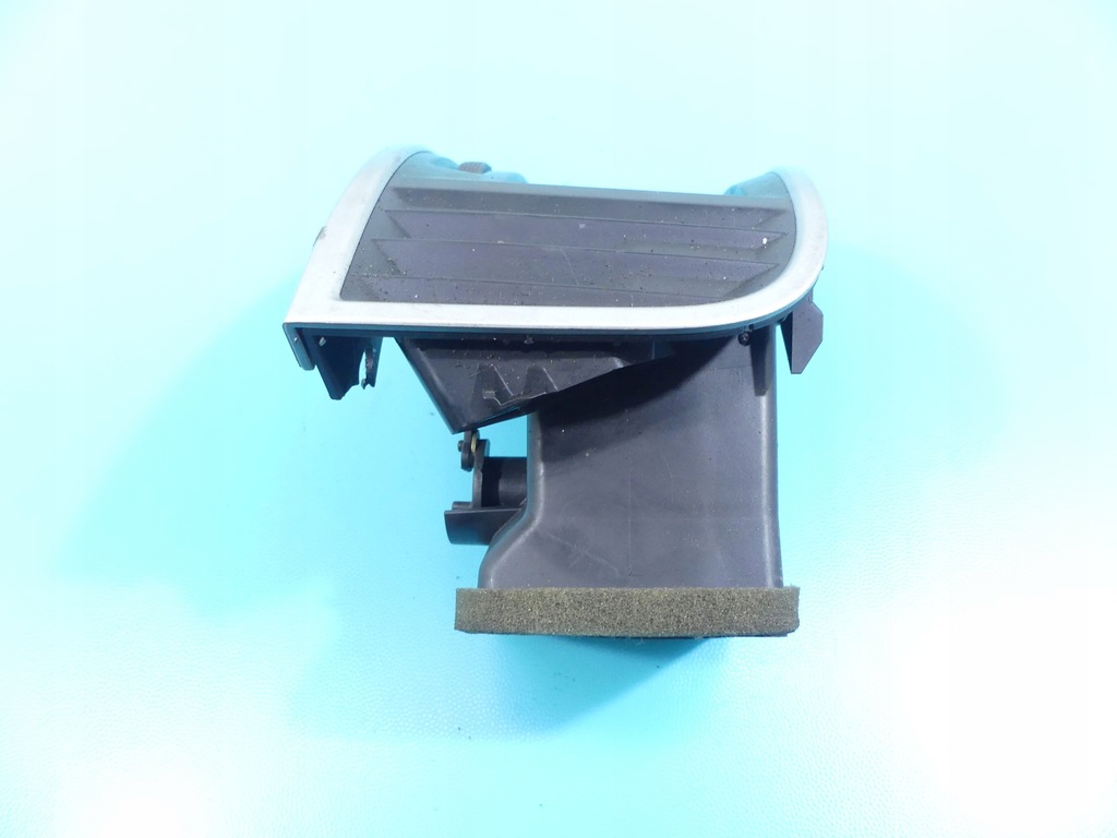 фото №8, Решётка обдув правая cadillac bls 05-10 europa