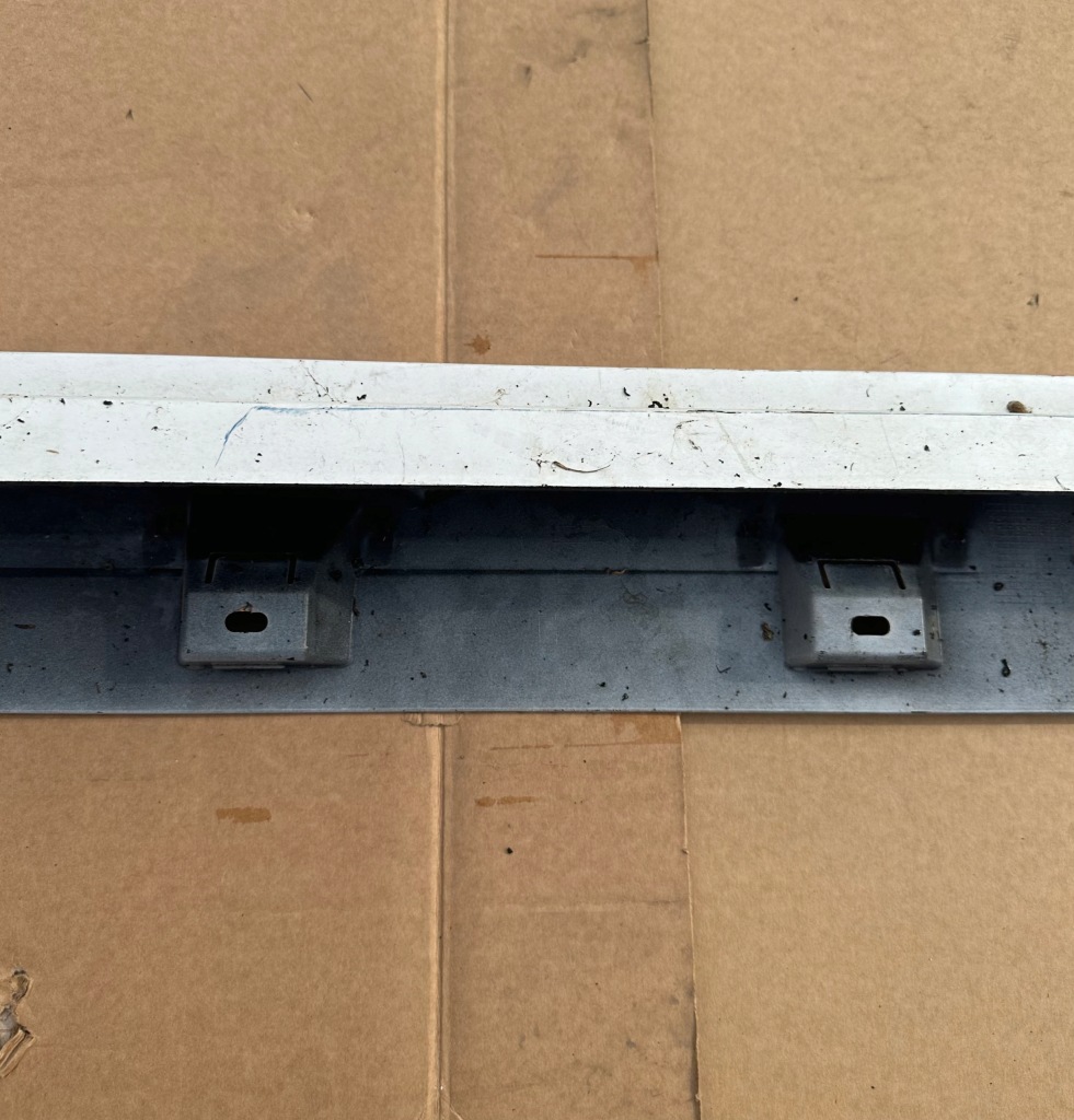 Порог накладка  порог правая vw passat b8 r line 3g0853858g Недорого