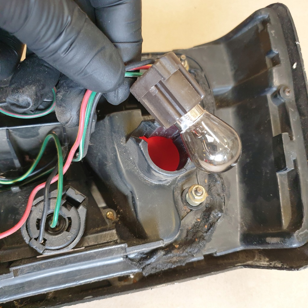 фото №14, Лампа задня правий задня nissan sunny ii n13 оригінальний номер eu