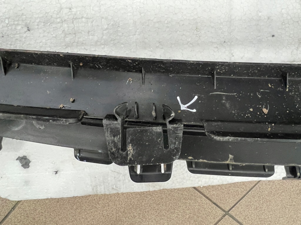 фото №5, Tesla model y 20- решітка решітка радіатора середня бампера перед 1493759-00-a